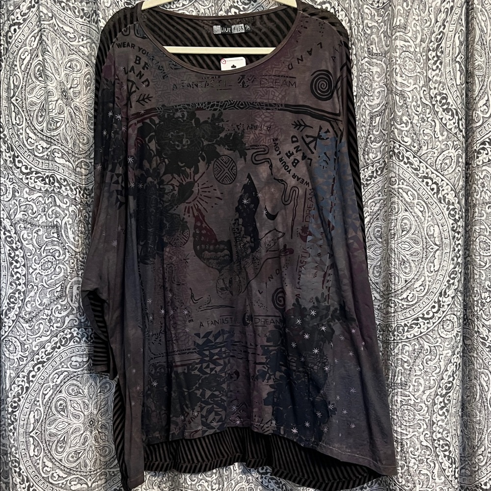 Blue Fish Graphic Long Sleeve Tunic Top